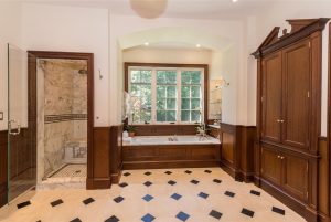 Mahogany Bath